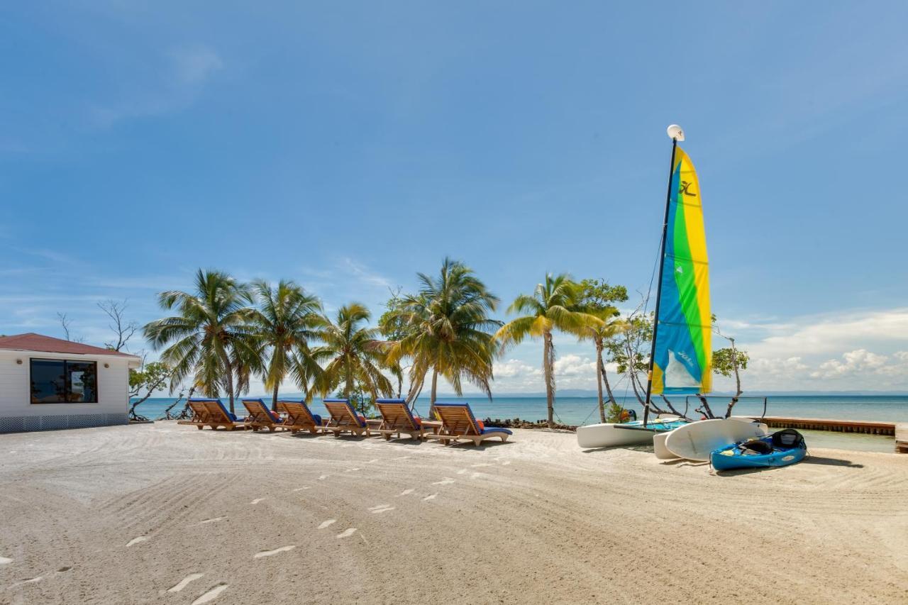 Отель Royal Belize Thatch Caye Экстерьер фото