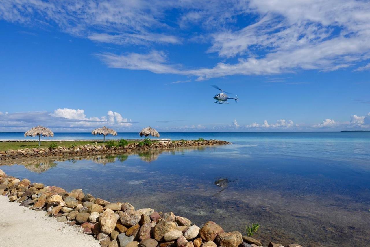 Отель Royal Belize Thatch Caye Экстерьер фото