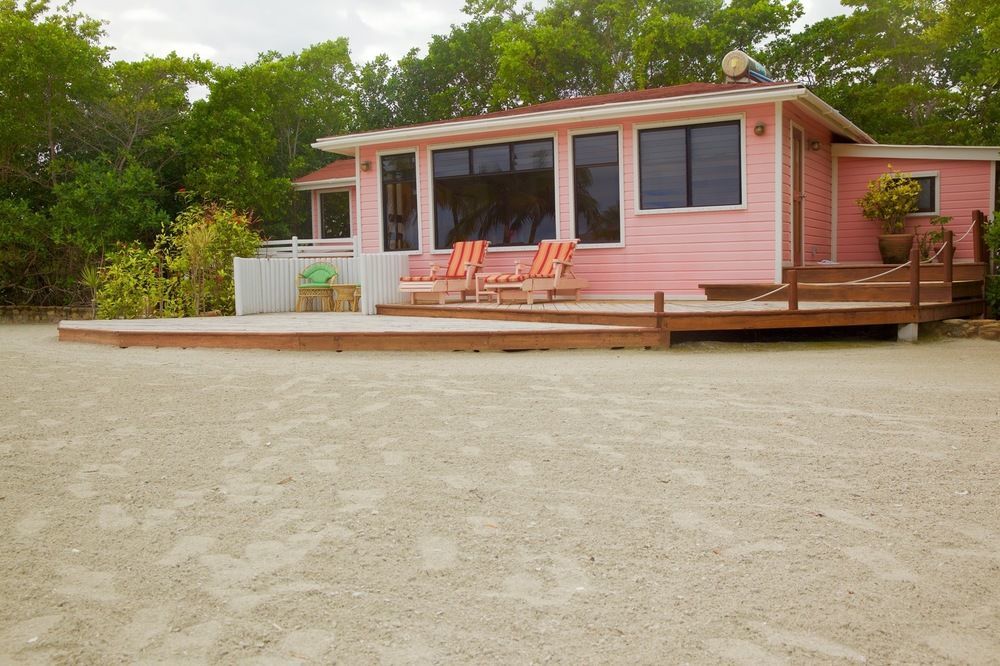 Отель Royal Belize Thatch Caye Экстерьер фото